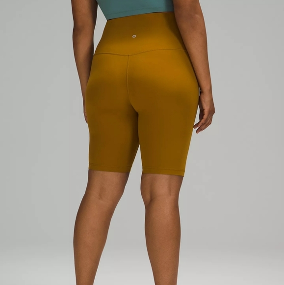 Lululemon Align Super High Rise Short 10" - Picture 3 of 8